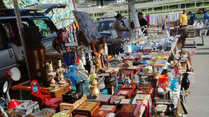 Mostra mercato dell'antiquariato all'Ippodromo di Agnano